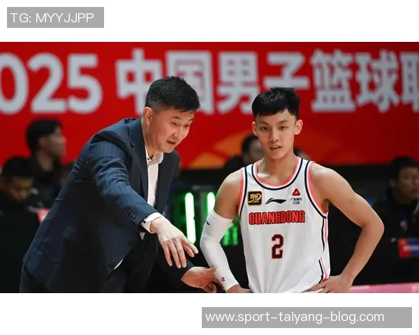 徐杰伤愈复出戴发带热身广东客场挑战浙江期待精彩表现